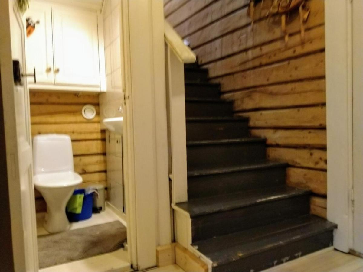 120 Yrs. Old Log House In Kuopio City Centre Exterior photo